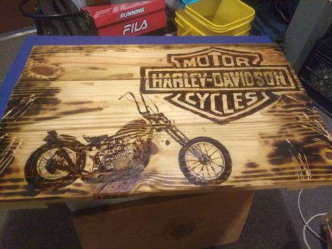 Harley Davidson Wood Burning, Harley Davidson Ornaments Diy, Wood Burning Patterns Stencil, Harley Davidson Artwork, Wood Burning Patterns, Wood Burning Art, Ornaments Diy, Wood Burning, Harley Davidson