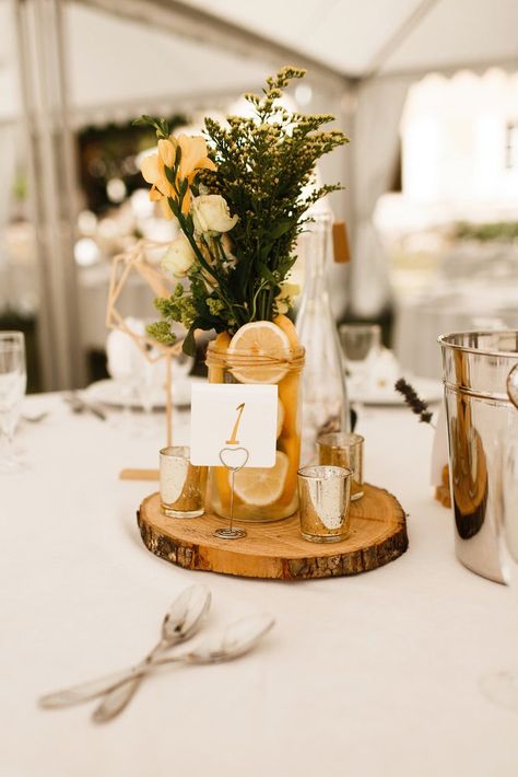 Yellow Boho Wedding, Rustic Wedding Bar, Bordeaux Wedding, Yellow Bridesmaid, Diy Backyard Wedding, Wedding Table Designs, Rustic Wedding Reception, Rustic Wedding Table, Yellow Bridesmaid Dresses