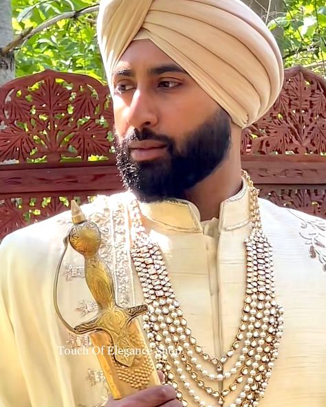 Touch Of Elegance Groom - Sunny For Sunny’s wedding day, he wore a custom 22K Gold-plated Pachi Kundan Kalgi. To complete his look, he wore a Kundan 5-tier Haar. Accessories: @touchofeleganceshop Grooms Sherwani: @tailormadetoronto #kalgi #punjabigroom #punjabiwedding #kundan #desiwedding #goldplated #indiangroom #indianwedding #sikhgroom #sikhwedding Indian Groom, Sikh Wedding, Punjabi Wedding, Desi Wedding, 22k Gold, Indian Wedding, Sunnies, Wedding Day, Plating