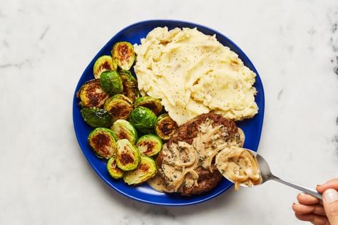 Hello Fresh Meatloaf With Creamy Thyme Sauce, Hello Fresh Meatloaf Recipe, Hello Fresh Meatloaf, Creamy Thyme Sauce, Thyme Sauce, Delicious Meatloaf, Chicken Tenderloin, Hello Fresh Recipes, Creamy Mushroom Sauce