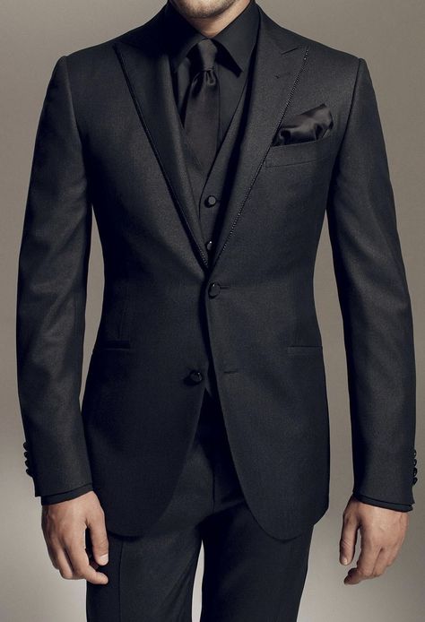 Men Suits Style Black, Mens Black On Black Suit, Full Black Suit Men Formal, Full Black Tuxedo For Men, Full Black Tuxedo Wedding, Suits For Prom Men Black, Men’s Wedding Black Suits, Black Tuxedo Men Wedding, Tuxedo For Men All Black