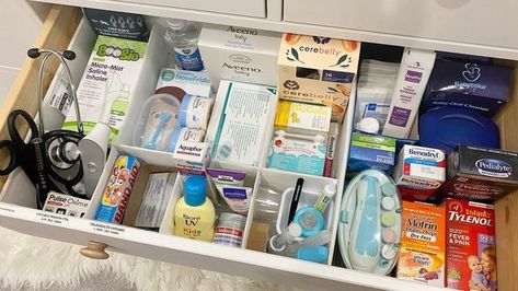 Baby Medicine Organization, Lotion Organization, Medical Supply Organization, Office Room Design, Baby Medicine, Medication Storage, Sick Baby, Medicine Organization, Medical Office