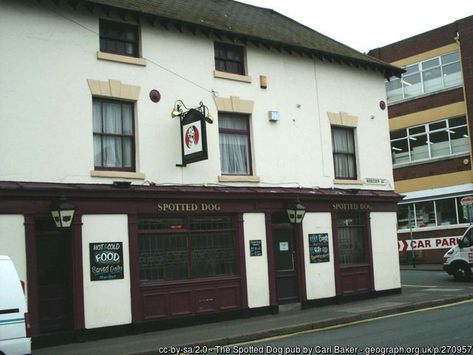 Geograph Browser :: {Birmingham pubs} -- page 4 :: Image #270957 Birmingham Pubs, Spotted Dog, Birmingham, Outdoor Decor