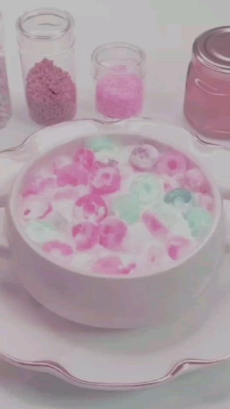 Resep Slime, Slimy Slime, Kartu Remi, Slime Crunchy, Diy Slime Recipe, Slime Vids, Soft Pink Theme, Slime Craft, Soft Foods