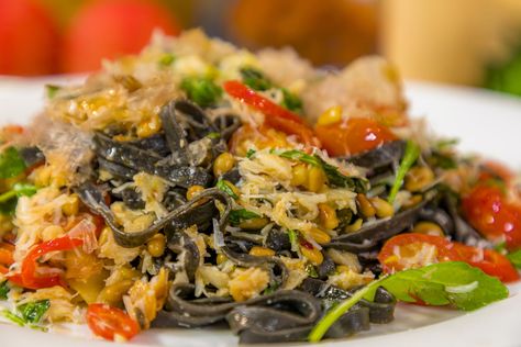 Padstow Crab and Squid Ink Linguine | James Martin Chef Cooking Crab, James Martin Recipes, Crab Recipe, Squid Ink Pasta, Meal Inspiration, Linguine Pasta, Crab Recipes, James Martin, White Meat