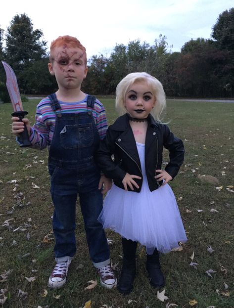 Chucky and Tiffany Chucky And Tiffany Costume, Tiffany Costume, Chucky And Tiffany, Chucky Costume, Costumes 2024, Baby Witch, Halloween Halloween, Halloween Cosplay, Kids Costumes