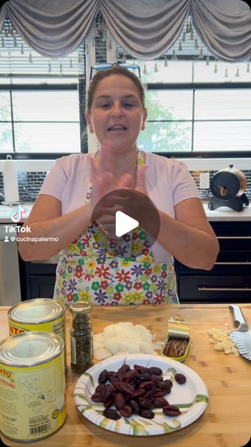 Rita🍝 on Instagram: "Make spaghetti with puttanesca sauce with me!" Pioneer Woman Spaghetti Sauce, Pasta Puttanesca Recipe, Puttanesca Recipe, Puttanesca Sauce, Pasta Puttanesca, Recipes Authentic, Italian Foods, Best Italian Recipes, Pasta Sauces