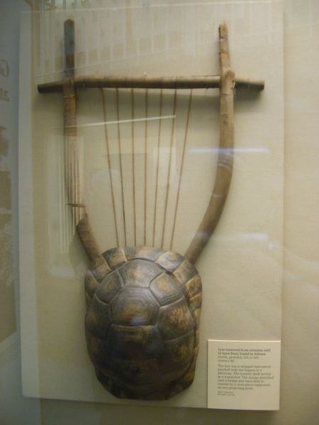 .. Greek Lyre, Greek Deities, Faberge Egg, Farm Projects, Greek And Roman Mythology, Roman Mythology, Ancient Beauty, Greek Life, Ancient Greece