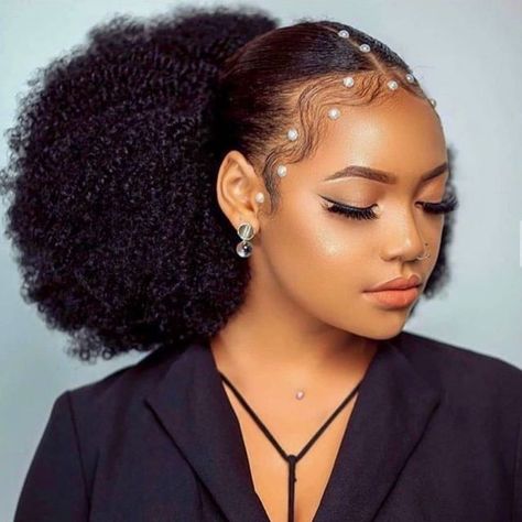 Natural Hair Ponytail, Latest Hair Braids, Afro Ponytail, Cute Ponytail Hairstyles, Tail Hairstyle, Curly Hair Ponytail, Tan Skin Blonde Hair, Pony Hairstyles, Weave Ponytail Hairstyles