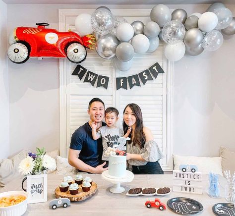 Simple Car Birthday Party, Two Fast And Two Curious, 2 Birthday Decoration Ideas, Two Fast Diy Decor, Two Fast Birthday Backdrop, Two Fast Too Curious Birthday Cake, 2 Fast Birthday Party Decorations, 2 Fast 2 Curious Birthday Decor, Two Fast Backdrop