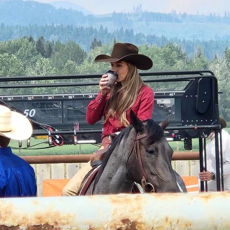 Amy And Ty Heartland, Ty Heartland, Heartland Ranch, Cowgirl Pictures, Rodeo Life, Amber Marshall, Bates Family, Season 12, Heartland