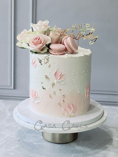 Female 70th Birthday Cake, 60 Th Birthday Cakes For Women, Birthday Cake For 24th Birthday, Birthday Cake 55 Years Old Woman, Cake Decorating Floral, Ladies 60th Birthday Cake Ideas, Elegant 70th Birthday Cakes For Women, Cake Ideas For Mothers Birthday, 65 Birthday Cake Women