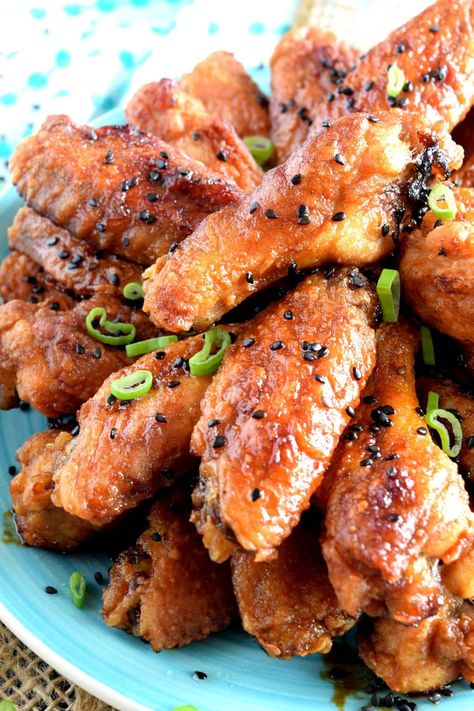 Japanese Chicken Wings Recipes, Chicken Drummettes Recipes, Fruit Bundt Cake, Drummettes Recipes, Lemon Cream Cheese Coffee Cake, Japanese Chicken Wings, Wing Flavors, Japanese Appetizers, Cheese Coffee Cake