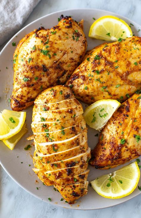 Baked Marinated Chicken Breast, Spice Rub Recipes, Best Baked Chicken Breast, Juicy Baked Chicken Breast, Chicken Breast Marinade Recipes, The Best Baked Chicken, Marinated Chicken Breast, Chicken Breast Marinade, Chicken Breast Oven