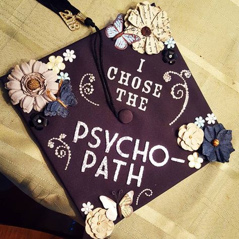 Pmhnp Student, Psychology Graduation Cap Ideas, Psychology Graduation Cap, Caps Decoration, Psychology Graduation, Grad Hats, Psychology Memes, Graduation Cap Ideas, College Grad Cap Ideas