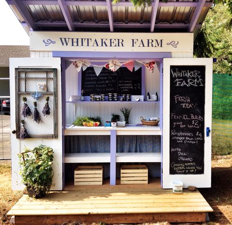 Farm Stall Ideas, Honor Stand Roadside, Farm Stand Design, Road Side Farm Stand Ideas, Diy Roadside Stand, Flower Farm Sign, Pallet Farm Stand, Roadside Stand Ideas, Road Side Stand Ideas