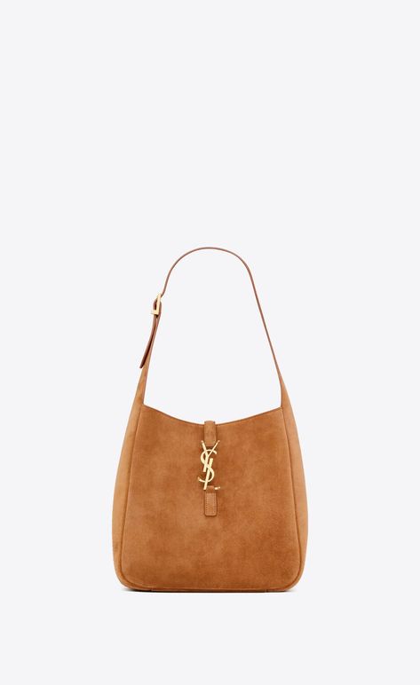 White Shoulder Bags, Small Leather Goods, Leather Fashion, Smooth Leather, Suede Leather, Bucket Bag, Yves Saint Laurent, Sneaker Boots, Calf Skin