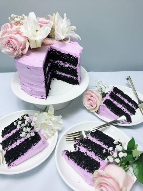 Chocolate Layer Cake with Lavender Buttercream | Posted By: DebbieNet.com Lavender Treats, Lavender Frosting, Cake With Lavender, Lavender Buttercream, Layers Cake, Caramel Mousse, Lemon And Coconut Cake, Bridal Cake, Layered Cakes