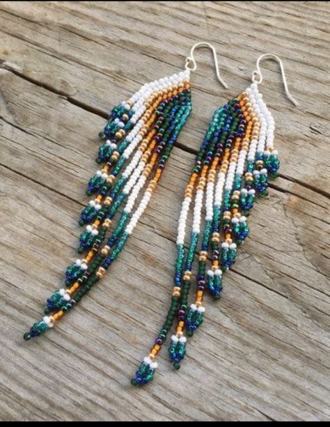 How To Make Seed Bead Earrings, Seed Bead Earrings Patterns, Seed Bead Earrings Diy, Long Beaded Earrings, Seed Bead Jewelry Patterns, Beaded Jewelry Earrings, Beaded Fringe Earrings, Beaded Earrings Tutorials, Beaded Earrings Diy