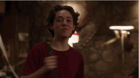 Ethan Cutkosky Gif, Carl Gallagher Gif, Shameless Gif, Carl Shameless, Ethan Cutkosky, Emma Kenney, Shameless Tv Show, Carl Gallagher, Jeremy Allen White