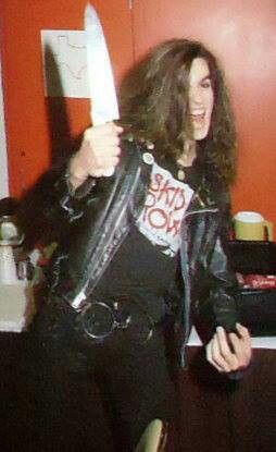 U were adorable Rachel Bolan! Rachel Bolan 80s, 80 Bands, Rachel Bolan, Metalhead Guy, The Last In Line, Bass Players, Bass Guitarist, Skid Row, Sebastian Bach