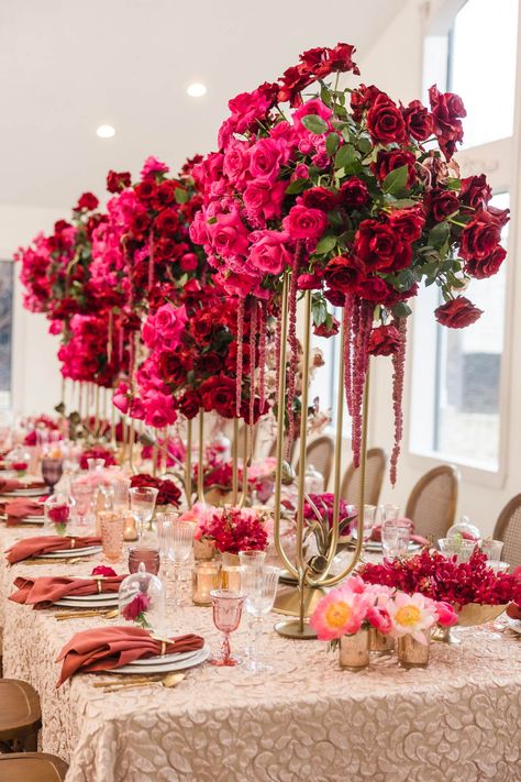 Consider Using Pink In Your Wedding | ElegantWedding.ca Hot Pink And Burgundy Wedding, Red Pink Wedding Theme, Flower Arrangements For Table Wedding, Dark Pink Wedding Theme, Quince Table, Dark Pink Wedding, Gorgeous Tablescapes, Pink Wedding Sign, Pink And Burgundy Wedding