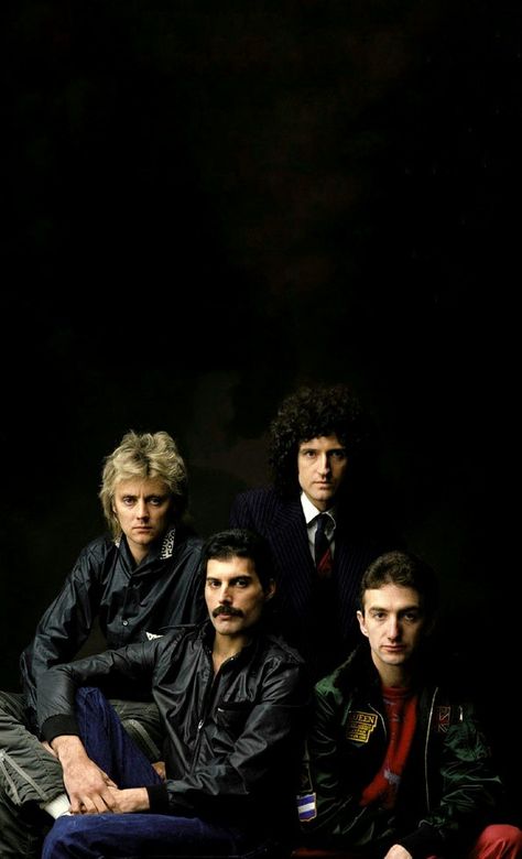 Queen Band Wallpaper, Queen Aesthetic Band, Queen Aesthetic Wallpaper, Queen Wallpapers, Queen Rock Band, Queen Wallpaper, Queens Wallpaper, Queen Poster, Queen Aesthetic