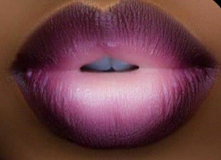 Pink Eyeshadow Looks Black Women, Purple Ombre Lips, Pinkish Makeup, Dark Purple Lips, Bold Lipstick Makeup, Colored Lipstick, Bold Lip Makeup, Ombre Lipstick, Glossy Lips Makeup