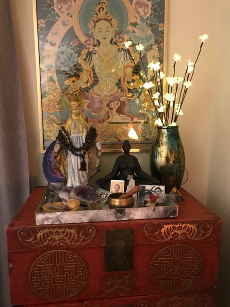 Tara Aesthetic, Hindu Shrine Home, Folk Catholicism, Hinduism Altar, Thai Buddha Altar Design, Buddha Altar, Ancestor Altar, Buddha Shrine, Green Tara Altar