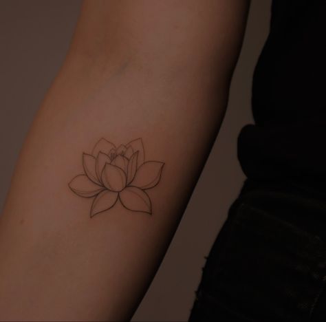 #tattoo #tattooideas Thailand Flower Tattoo, Lotus Tattoo On Hand, Thai Lotus Tattoo, Lotus Flower Tattoo Red, Lotus Flower Tattoo Designs For Women, Discreet Nails, Lotus Tattoo Ideas For Women, Blooming Tattoo, Tattoo Lotus Flower