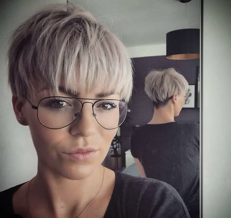 Hair And Glasses, Pixie Haircut For Thick Hair, Super Short Hair, Undercut Pixie Haircut, Undercut Pixie, Haircut For Thick Hair, Short Haircut, Mullet Hairstyle, Short Hair Haircuts