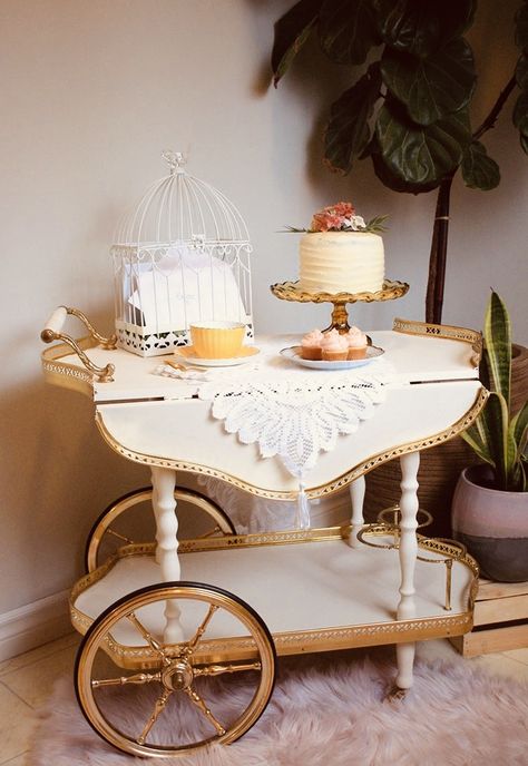 Cake Trolley, Textured Cake, Tea Party Set, Bar Business, Royal Theme, Tea Trolley, Tea Party Setting, Dessert Station, Buttercream Cupcakes