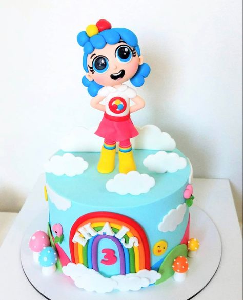 True And The Rainbow Kingdom Cake Ideas, Rainbow Kingdom Cake, Rainbow Ruby, True And The Rainbow Kingdom, Rainbow Kingdom, Kids Themed Birthday Parties, Simple Cake, 8th Birthday, Easy Cake