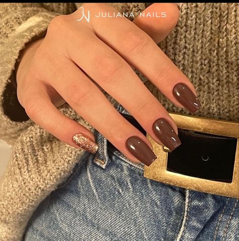 Short Nail Inspo Fall, Bright Orange Nails, Juliana Nails, Shellac Nail Designs, Metallic Nail Art, Gel Nail Colors, Pearl Nails, Rose Nails, Shellac Nails