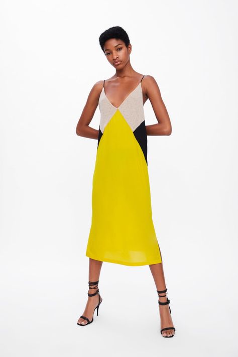 4 New Summer Dress Trends To Know That Work For Weddings Or Everyday Wear Summer Dress Trends, Big Dresses, Block Color, Maxi Dress Online, Color Dress, Colorblock Dress, Natural Style, Trending Dresses, Womens Midi Dresses