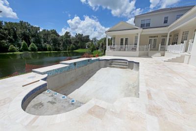 Travertine is a popular choice for pool decks - known for staying cool on sunny days >> http://www.poolpricer.com/travertine-pavers-pool-deck/ Travertine Pool Decking, Ideas De Piscina, Pool Pavers, Travertine Pavers, Travertine Pool, Pool Repair, Pool Remodel, Canoga Park, Hot Pools