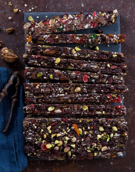 A new twist to the traditional Rocky Road. Mint Fudge Recipe, Puffed Millet, Roasted Pork Belly Recipe, Fudge Cookie Recipe, Pistachio Cake Recipe, Raspberry Pistachio, Donna Hay Recipes, Fudge Ingredients, Millet Recipes