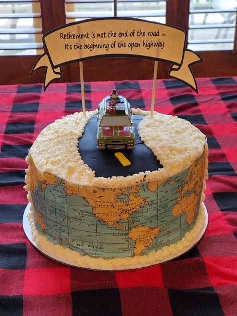 My dad's retirement cake Retirement Cakes For Men, Funny Retirement Cakes, Retirement Theme Cake, Mum Presents, Retirement Party Cakes, Retirement Cake, Pink Happy Birthday, Presents For Mum, Cake Decorating Designs