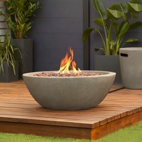 Propane Fire Bowl, Propane Tank Cover, Natural Gas Fire Pit, Fire Pit Bowl, Concrete Fire Pits, Real Flame, Propane Fire Pit, Ideas Backyard, Gas Fire