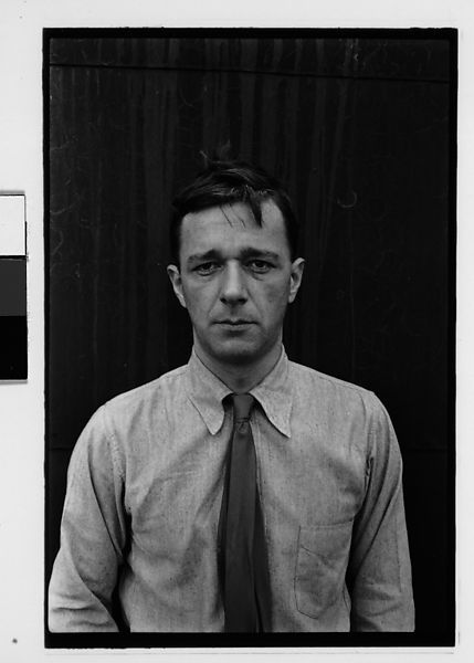 Walker Evans Photography, Photographer Self Portrait, Eugene Atget, Walker Evans, Gordon Parks, Black And White City, Street New York, Street Portrait, Make Pictures