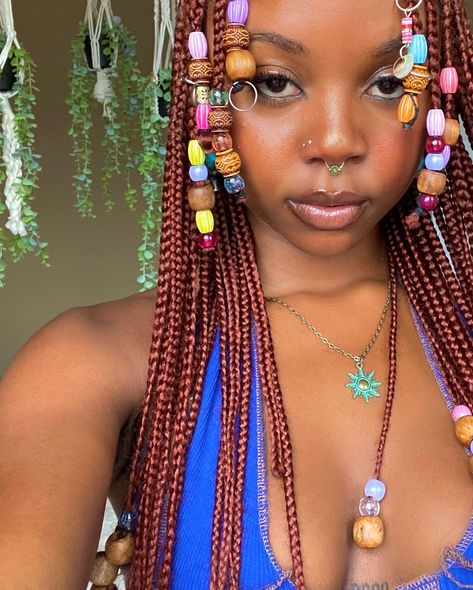 Braided Bangs With Beads, Protective Styles With Bangs, Braids With Bangs And Beads, Braid Bangs Hairstyles Black Women, Short Braids With Bangs, Braids With Bangs For Black Women, Hair Styles With Beads, Braids Fringe, Braids Bangs