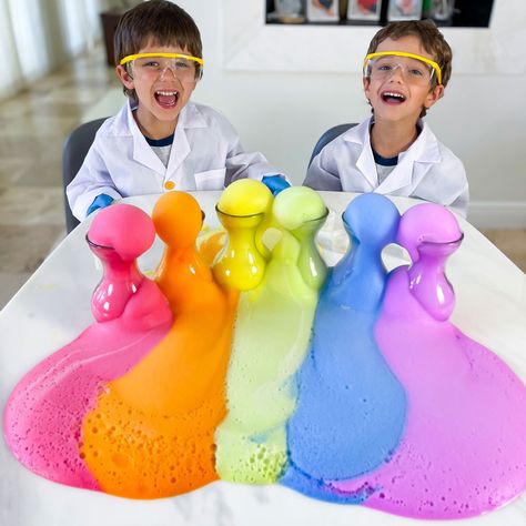 Toothpaste Sensory Play, Elephant Day Activities, Kids Workshop Ideas Activities, Teaching Colors To Toddlers, Elephant Toothpaste Experiment, Sand Play Dough, Science Birthday Party Ideas, Winter Science Experiments, Elephant Toothpaste