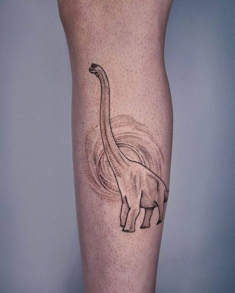 Brachiosaurus Tattoo, Tattoo Dino, Dinosaur Tattoos, Little Tattoos, Custom Tattoo, First Tattoo, Tattoo On, Tattoo Artist, Tattoo Studio