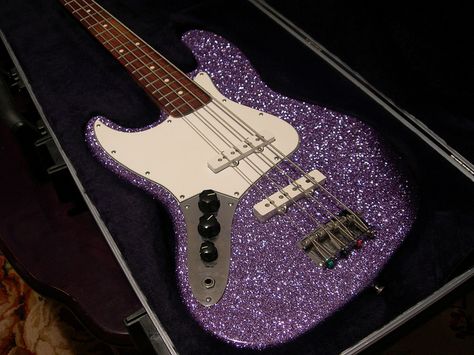 I want a bass guitar like this Cool Bass Guitars, Mal Bertha, Purple Guitar, Pretty Guitars, Disney Channel Movies, Descendants 1, Fender Jazz Bass, Fender Jazz, All About That Bass