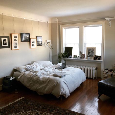 Studio Apartment Aesthetic Dark, Clean Studio Apartment, Dark And Moody Studio Apartment, Samantha Aesthetic, Dark Wood Studio Apartment, Bed Canopy Studio Apartment, Studio Bedroom, Studio Apartment With Dark Floors, Cozy Studio Apartment Ideas