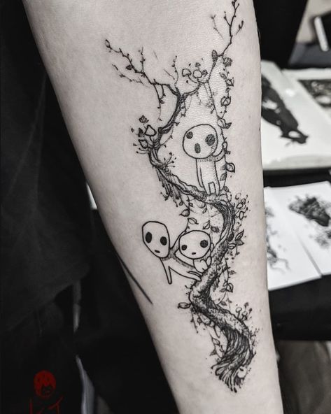 Kodama Tattoo, Princess Mononoke Tattoo, Tatuaje Studio Ghibli, Bow Tattoo Designs, Studio Ghibli Tattoo, Wiccan Tattoos, Inca Tattoo, American Indian Tattoos, Ghibli Tattoo