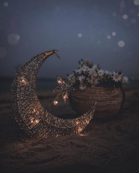 Ramadan Wallpaper Hd, Ramzan Wallpaper, Fairy Light Photography, Ramadan Mubarak Wallpapers, Unique Decor Ideas, Wallpaper Ramadhan, Ramdan Kareem, Ramadan Celebration, Ramadan Kareem Pictures