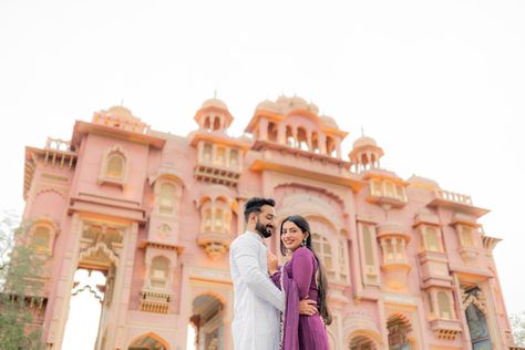 Vikas & Sonu❤️ Book your Pre Wedding shoot in Jaipur 📸 Contact us for bookings and inquiries ☎️8619685054 #preweddingshoot #jaipur #jaipurprewedding #photography #preweddingshootinjaipur ( Prewedding in jaipur, Pre wedding shoot in Jaipur, Jaipur pre wedding photoshoot) Pre Wedding In Jaipur, Jaipur Prewedding Shoot, Patrika Gate Jaipur Pre Wedding, Jaipur Pre Wedding Shoot, Photoshoot Outdoor, Pre Wedding Photoshoot Outdoor, Indian Wedding Photography Poses, Pre Wedding Shoot, Desi Girl