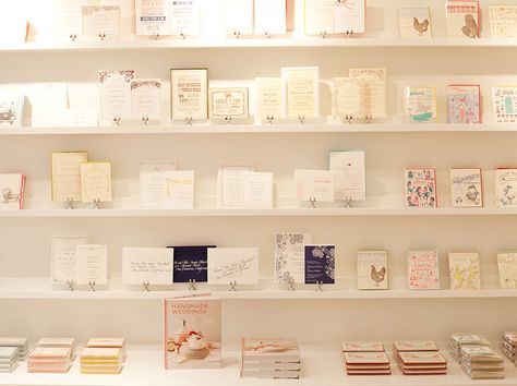 Wedding Card Shop Interior Design, Stationary Store Interior, Stationary Store Design, Stationery Retail Display, Stationery Store Design, Stationary Store, Wedding Store, Home Good, Stationery Store