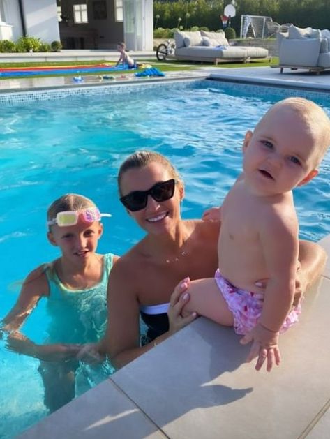 BILLIE Faiers has shown off her incredible pool at the £1.4m Essex mansion she shares with husband Greg Shepherd. The former Towie star, 33, made the most of the heatwave with a pool party at the stunning property. Billie took to Instagram to share a clip revealing the outdoor area, which wouldn’t look out of […] Billie Faiers, Celebrity Homes, Hotel Style, Luxury Holidays, Celebrity Houses, Outdoor Area, Pool Party, Mansion, The House